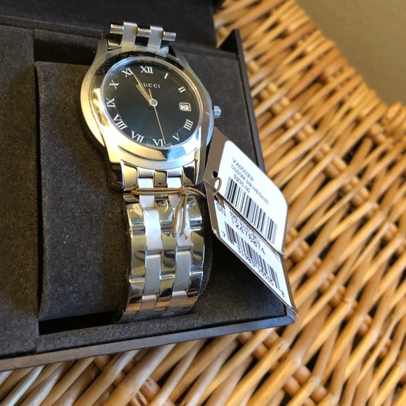 HP Gucci Unisex Stainless Steel Swiss Quartz Watch - Picture 2 of 8